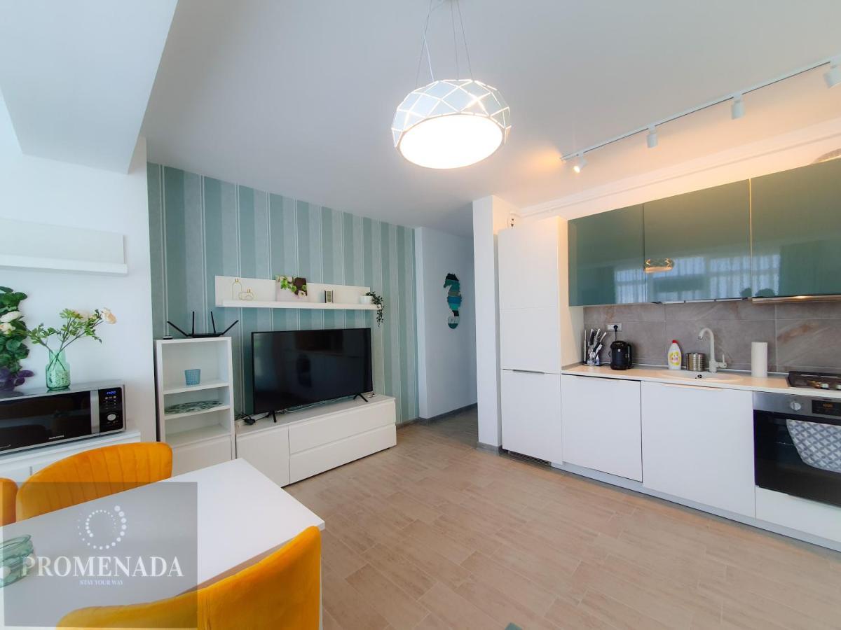 Melisea Aparthotel Pool & Spa Mamaia Nord Năvodari Екстериор снимка